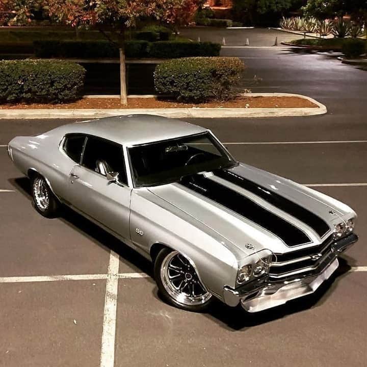 Classics Dailyさんのインスタグラム写真 - (Classics DailyInstagram)「#ClassicsFeature _____ 1970 Chevrolet Chevelle owned by @_nitross _____ #classiccar #musclecar #hotrod #protouring #prostreet #restomod #classicsdaily #streetrod #streetcar #customcar #hotrods #streetrods #chevrolet #chevelle #70chevelle」12月3日 11時00分 - classicsdaily