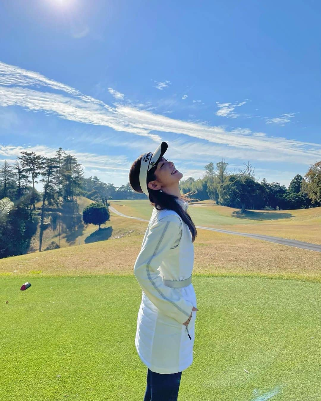 西村いちかさんのインスタグラム写真 - (西村いちかInstagram)「こないだ🏌️‍♀️ ゴルフ本当に下手だけど たくさん笑えて楽しくて大好き💙」12月3日 11時20分 - ichika_nishimura