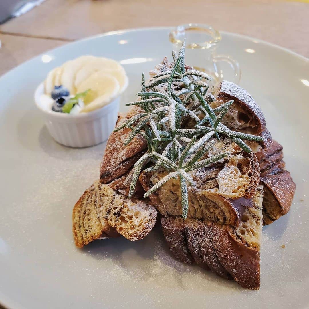 保坂玲奈のグルメインスタ