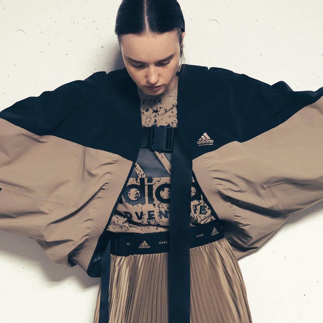 I.T IS INSPIRATIONさんのインスタグラム写真 - (I.T IS INSPIRATIONInstagram)「adidas by HYKE’s Outdoor Collection is an Invitation to Adventure. - In FW20, adidas and HYKE continue their collaboration on the adidas performance line, “adidas by HYKE”. Inspired by the adidas archive and the adidas ADVENTURE series from the 90s, HYKE has applied their unique craftsmanship and aesthetics to a range of adidas footwear and apparel. - Now available at I.T Pacific Place - #ITHK #ITisInspiration #hyke #adidas」12月3日 16時53分 - ithk