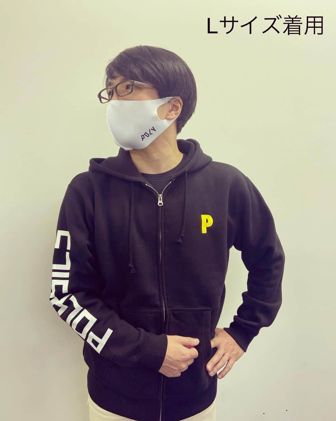 POLYSICSさんのインスタグラム写真 - (POLYSICSInstagram)「完全受注販売！冬の定番アイテム！ 予約受付は本日23:59までです！  ライブがあまり行えない状況ですので、通販のみ、受注販売でのお取り扱いになります。  是非、この機会にお求めください！！！  ＜受注販売アイテム> ◆STAGE PLOT Zip Hoodie カラー：ブラック サイズ：S/M/L/XL/XXL 価格：¥6,600(税込)  ◆STAGE PLOT Pullover カラー：ブラック サイズ：S/M/L/XL/XXL 価格：¥6,600(税込)  ◆STAGE PLOT SWEAT カラー：グレー/ネイビー サイズ：S/M/L/XL/XXL 価格：¥5,500(税込)  ◆STAGE PLOT Long Sleeve Tee カラー：ブラック/ホワイト サイズ：S/M/L/XL/XXL 価格：¥4,400(税込)  受付期間：11月24日(火)18:00～12月3日(木)23:59 発送予定：12月中旬から随時発送」12月3日 12時17分 - polysics_official