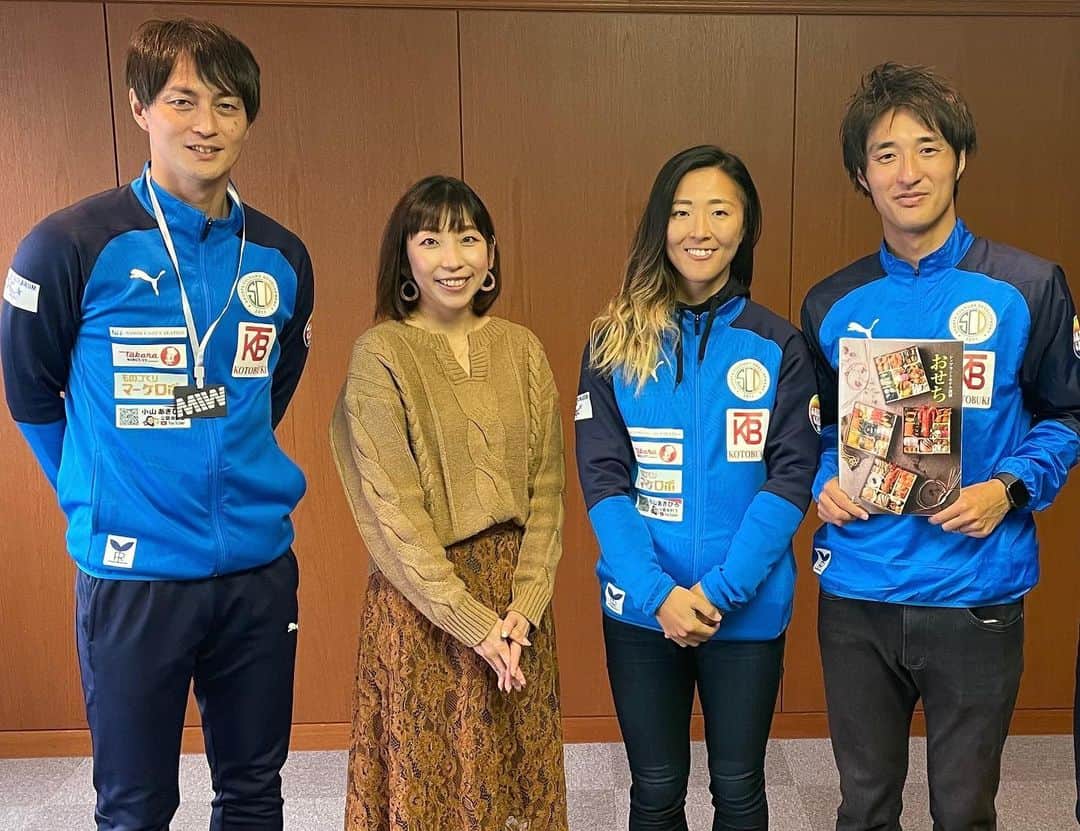 永里源気のインスタグラム：「はやぶさイレブンを応援していただいてるレンブランドホテル厚木のおせちのCM撮影してきました🙆‍♂️ 見た目も味も最高でした✨✨ 12月20日まで予約受け付けているのでぜひ😍 rembrandt-group.com/atsugi_restaur…  #レンブランド厚木 #おせち #あゆチャンネル」
