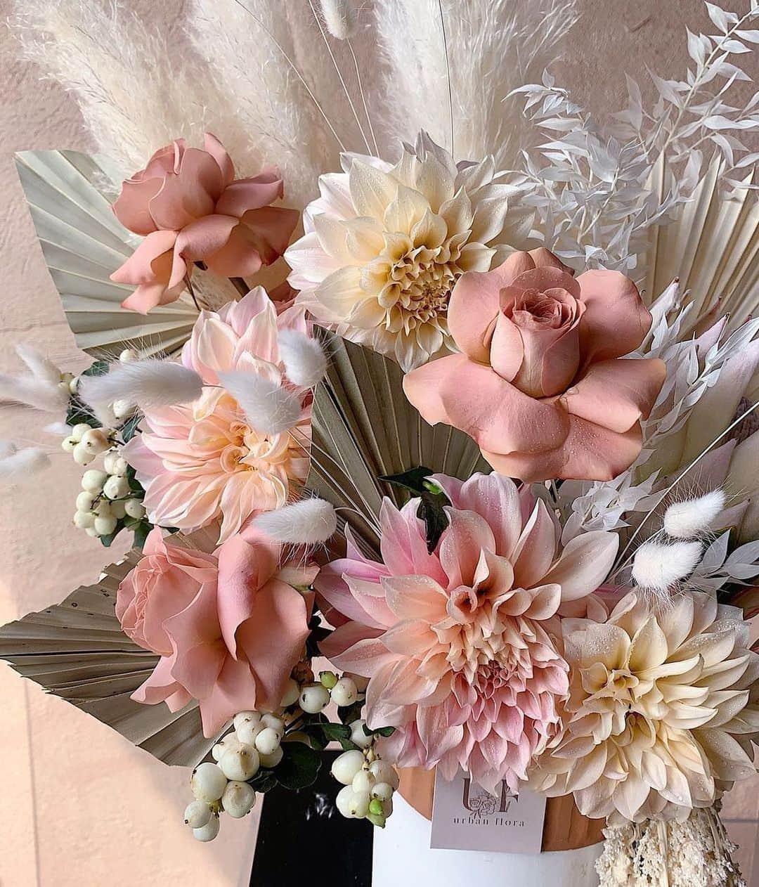 ユミキムさんのインスタグラム写真 - (ユミキムInstagram)「🌸 Flower palette #inspo. 🌸 Via @urbanflora.co」12月4日 0時42分 - yumikim