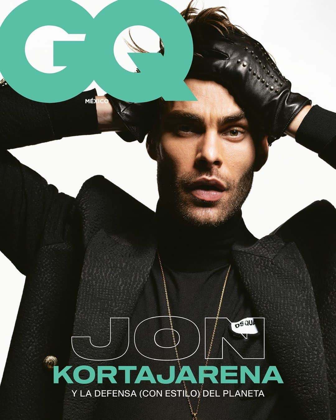 ジョン・コルタジャレナさんのインスタグラム写真 - (ジョン・コルタジャレナInstagram)「New @gqmexico cover by @alessioalbi   Outfit: @dsquared2  Stylists @ilarianiccolini @admirable_gio  Hair @gianlucagrechi Skin @jessicanezda」12月4日 1時53分 - jonkortajarena