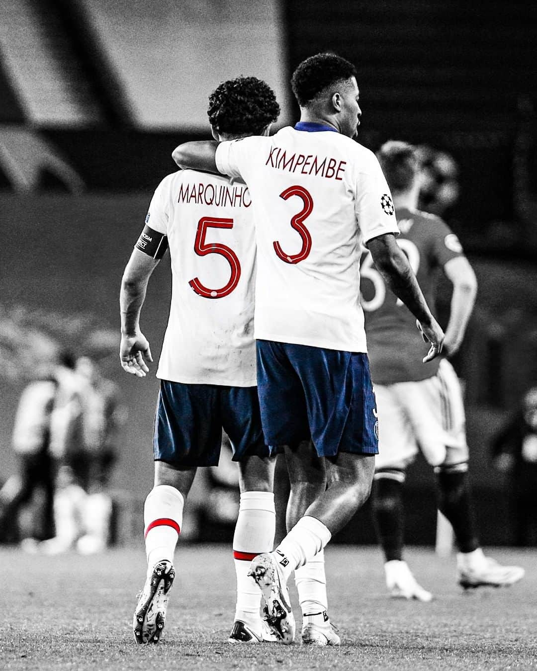 パリ・サンジェルマンFCさんのインスタグラム写真 - (パリ・サンジェルマンFCInstagram)「These two 🥰 Ces deux-là 🥰 . #AllezParis #ICICESTPARIS #WeAreParis #PSG #Paris #Football #MUPSG #Manchester #UCL #ChampionsLeague #ParisSaintGermain #ManchesterUnited」12月3日 17時05分 - psg