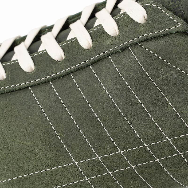 パトリックラボさんのインスタグラム写真 - (パトリックラボInstagram)「𝐏𝐀𝐌𝐈𝐑-𝐎.𝐍 パミール・オイルヌバック  「PAMIR」の素材提案モデルです。馬の鞍としても使われ「サドルレザー」と呼ばれるインポートレザーを使用。撥水性もあり機能的でありながらエイジングも楽しめます。色数を抑えることで落ち着いた雰囲気のある、大人のスニーカーに仕上げました。  #patrick_labo #patrickshoes #sneaker #sneakers #shoes #kicks #靴 #instashoes #instakicks #sneakerhead #sneakerheads #nicekicks #sneakerfreak #kickstagram #shoestagram #patrickshoes #パトリック #パトリックスニーカー #madeinjapan #french #patrickpeople #patrick #新作情報 #大人スニーカー」12月3日 17時18分 - patrick_jpn
