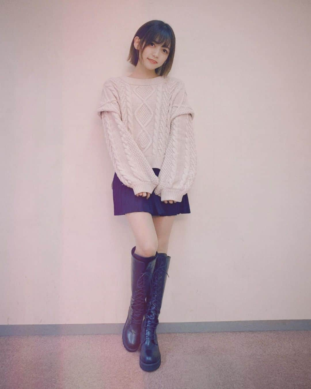 中村歩加さんのインスタグラム写真 - (中村歩加Instagram)「#code #ootd  寒くなってきたので ニーハイブーツにお世話になっています☺︎」12月3日 17時34分 - nakamuland_official