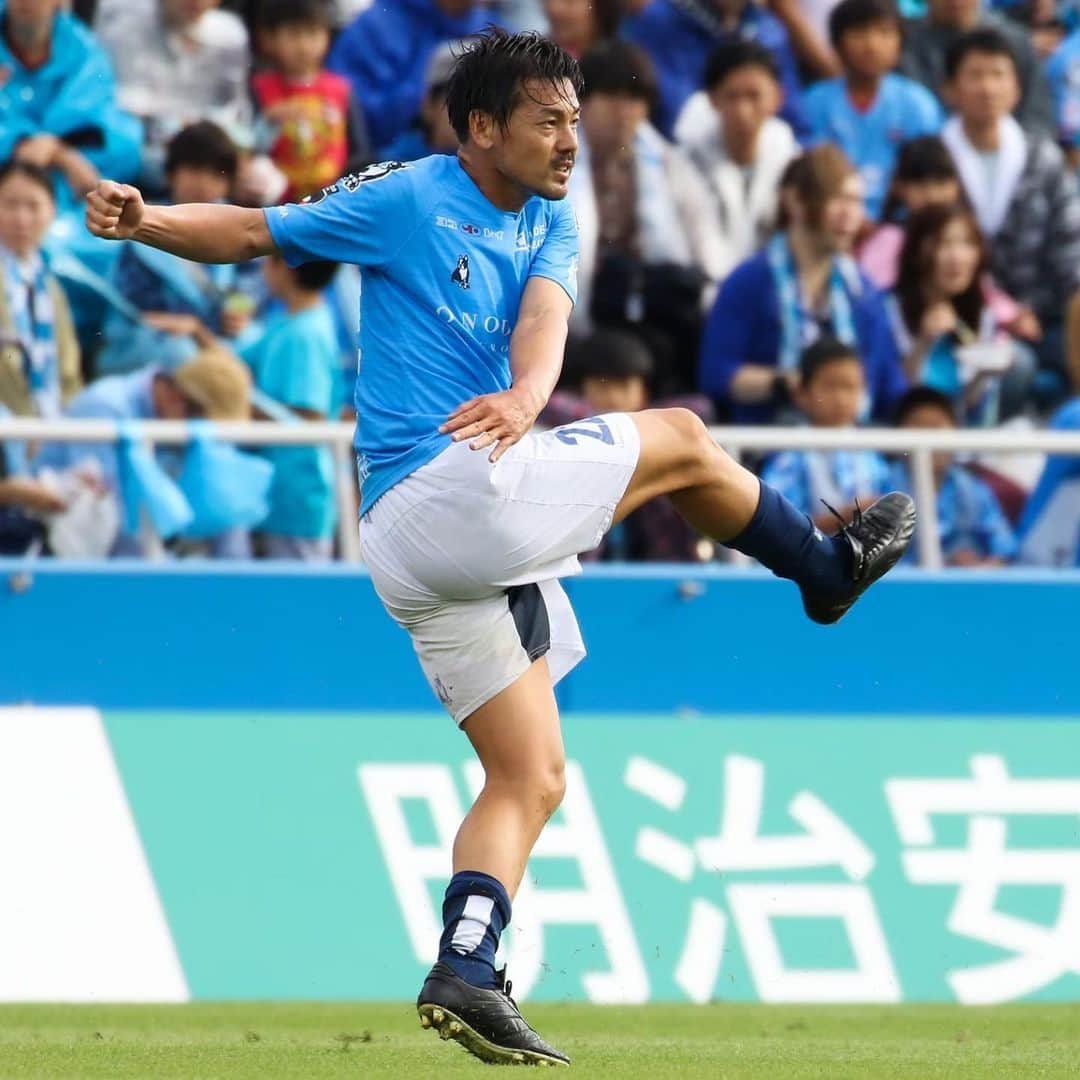 横浜FCさんのインスタグラム写真 - (横浜FCInstagram)「- 松井大輔選手ありがとう。 新たな挑戦を応援します！ - #松井大輔 @matsuidaisuke_official  #yokohamafc #横浜FC #サイゴンFC」12月3日 18時04分 - yokohamafc_official