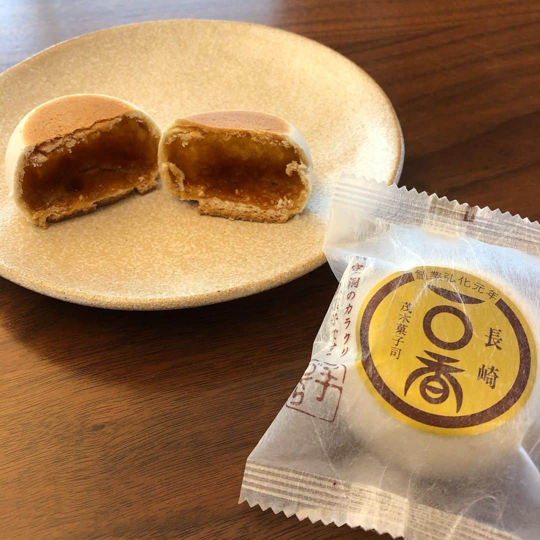 松重豊さんのインスタグラム写真 - (松重豊Instagram)「長崎の叔父が送ってきたお菓子版「空洞のなかみ」」12月3日 18時07分 - mattige19