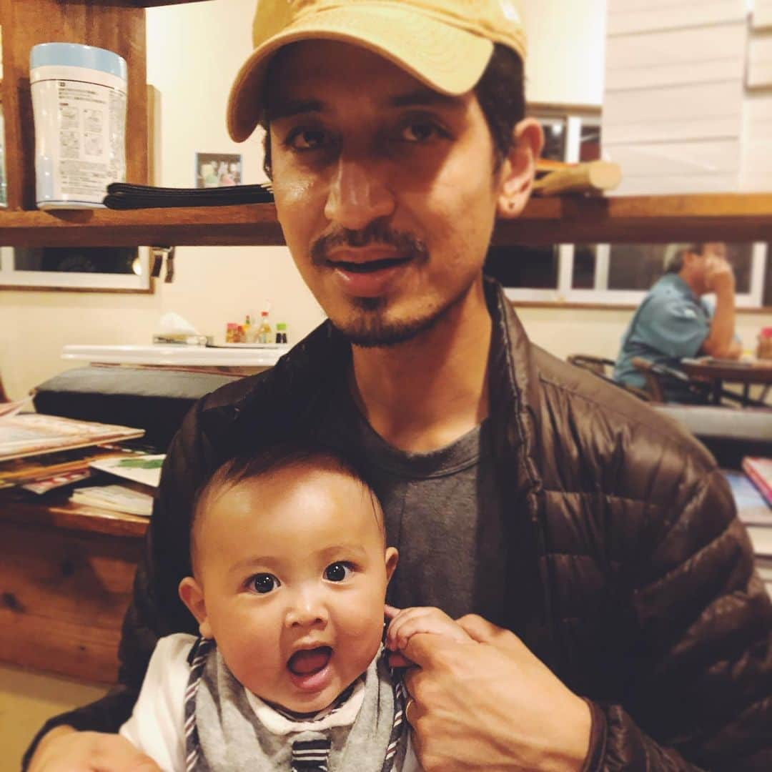 尾形沙耶香さんのインスタグラム写真 - (尾形沙耶香Instagram)「#dadandson 👨‍👦‍👦  #父と息子」12月3日 18時17分 - sayakaogata