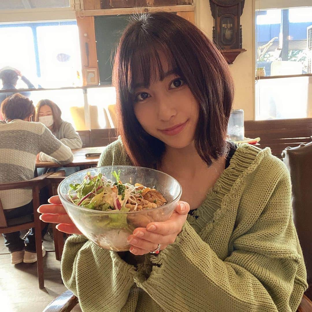 山口るあさんのインスタグラム写真 - (山口るあInstagram)「久しぶりにまみーと二人でlunchしてきた🍽」12月3日 18時38分 - ru_chandabe