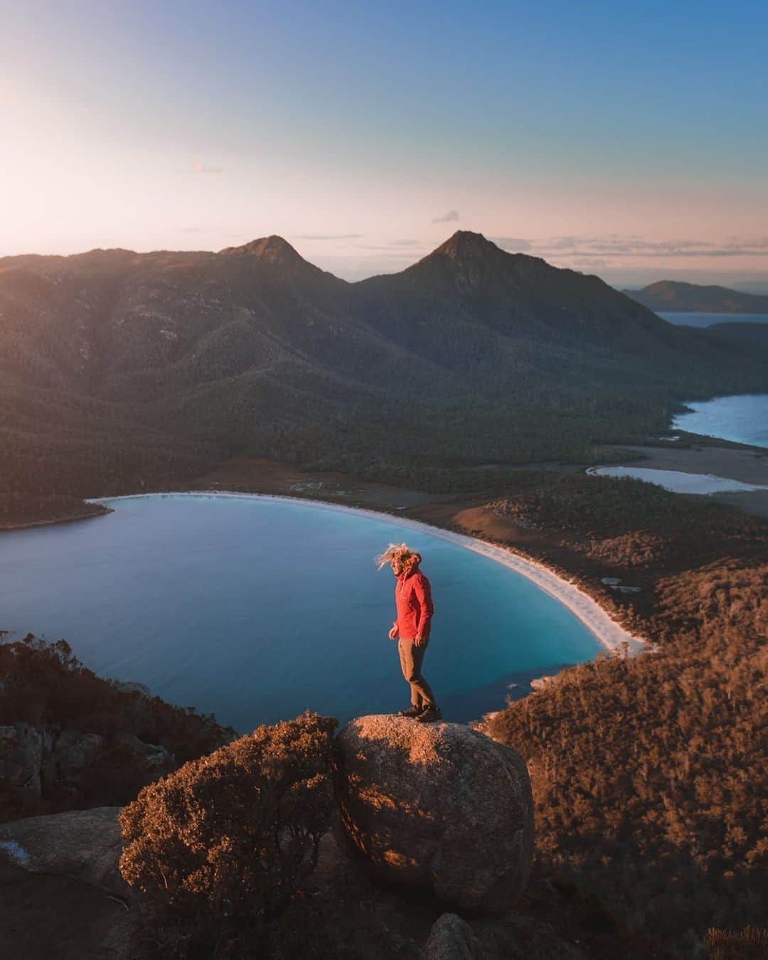 Australiaさんのインスタグラム写真 - (AustraliaInstagram)「You had us at hello, @tasmania ❤️ One look at this incredible shot by @wildbonde and it's easy to see why this much-loved part of our country has been named one of the Top 21 Places to Go in 2021 by @cntraveler. With captivating natural beauty, a next-level food and wine offering, amazing accommodation options, and world-renowned art galleries, Tassie certainly knows how to show visitors a good time. Oh, and of course, we simply must mention the wildlife! Animal lovers will be in their element in #Tasmania, with wallabies, wombats, and pademelons (just to name a few of the local critters!), easily spotted in the wild here. BRB, planning a trip right now 😜 #seeaustralia #holidayherethisyear #discovertasmania #IamATraveler #stillatraveler」12月3日 19時00分 - australia