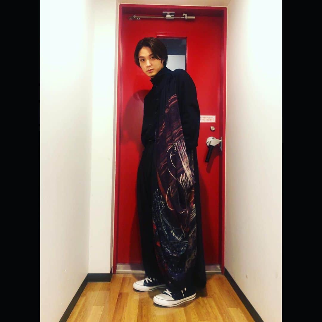 磯村勇斗のインスタグラム：「.  今日は取材デイ  #ASF #アクターズショートフィルム #WOWOW #yohjiyamamoto  #limifeu」