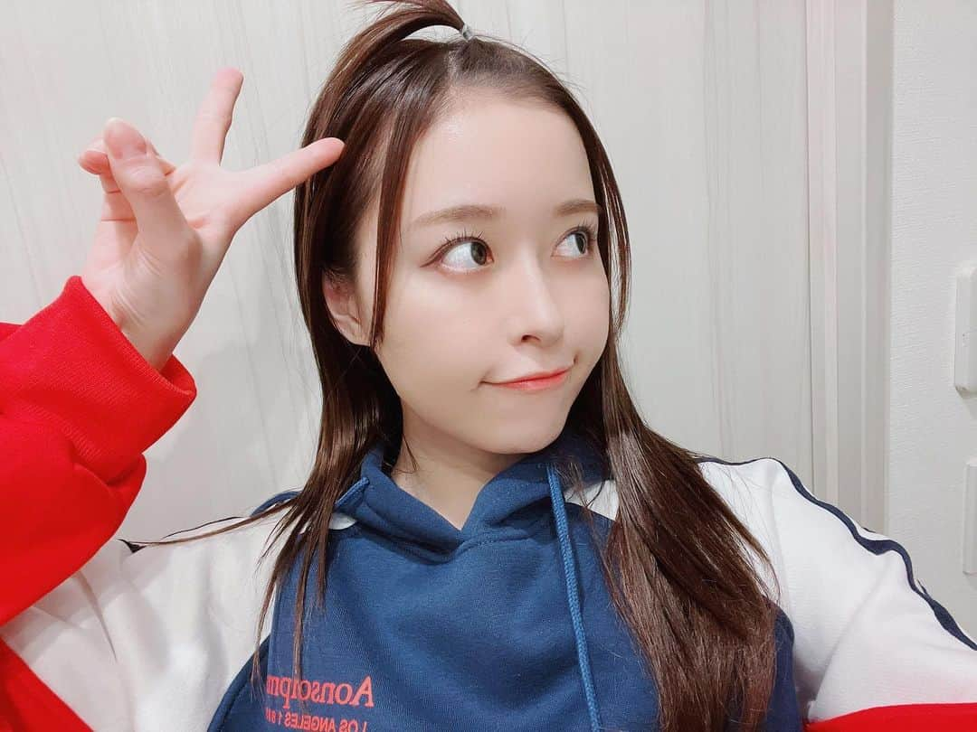 歩乃華（ほのらん）さんのインスタグラム写真 - (歩乃華（ほのらん）Instagram)「❤️💙」12月3日 20時51分 - honoka7000