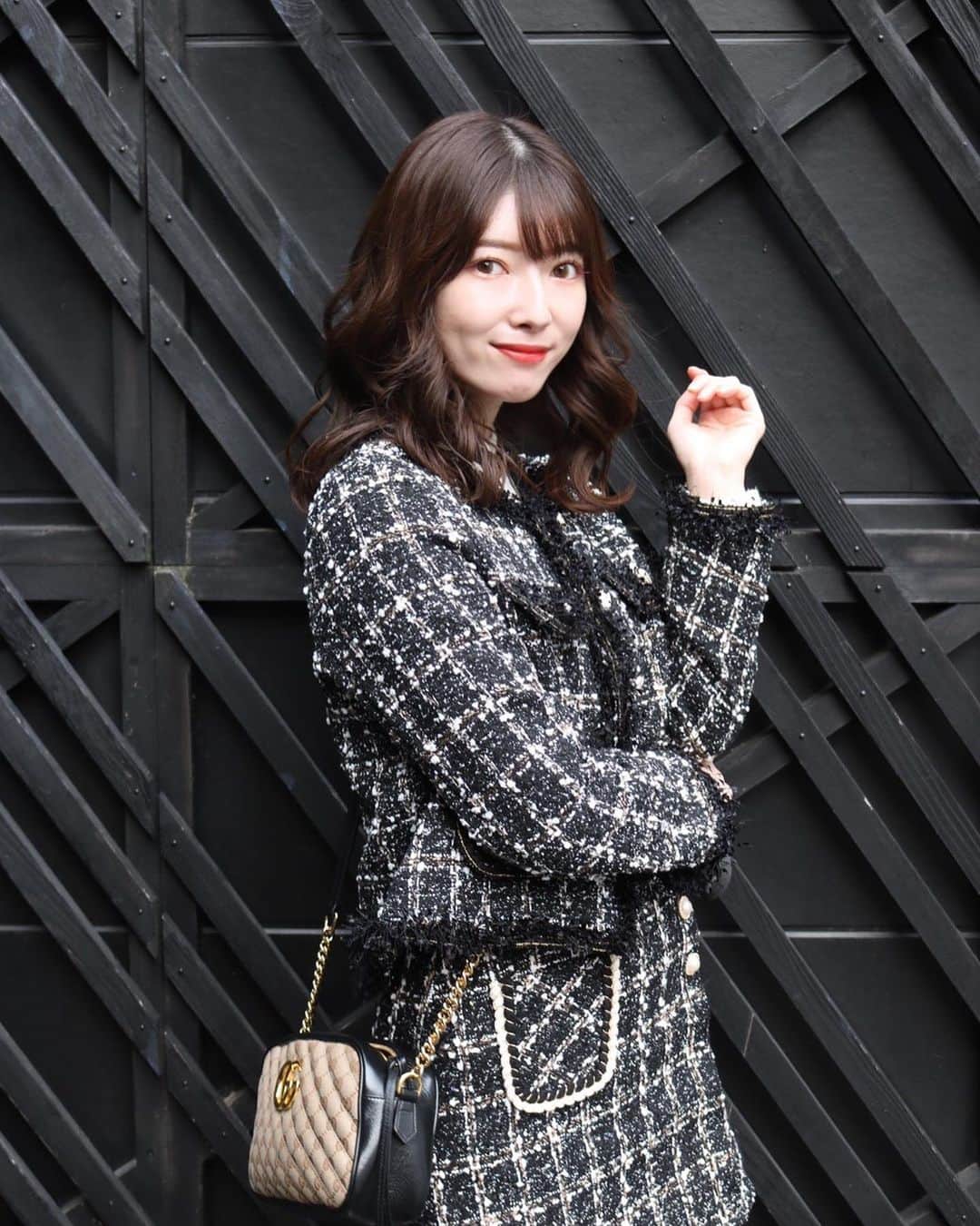 日下部美愛のインスタグラム：「今日は1日眠たい日だった  #韓国ファッション #セットアップコーデ  #photo #japan #model #me #hair #fashion #fashionblogger #makeup  #followme #instagood #camera #instadaily #dailylook #한국 #맞팔 #사진 #데일리 #自撮り #韓国ヘア」