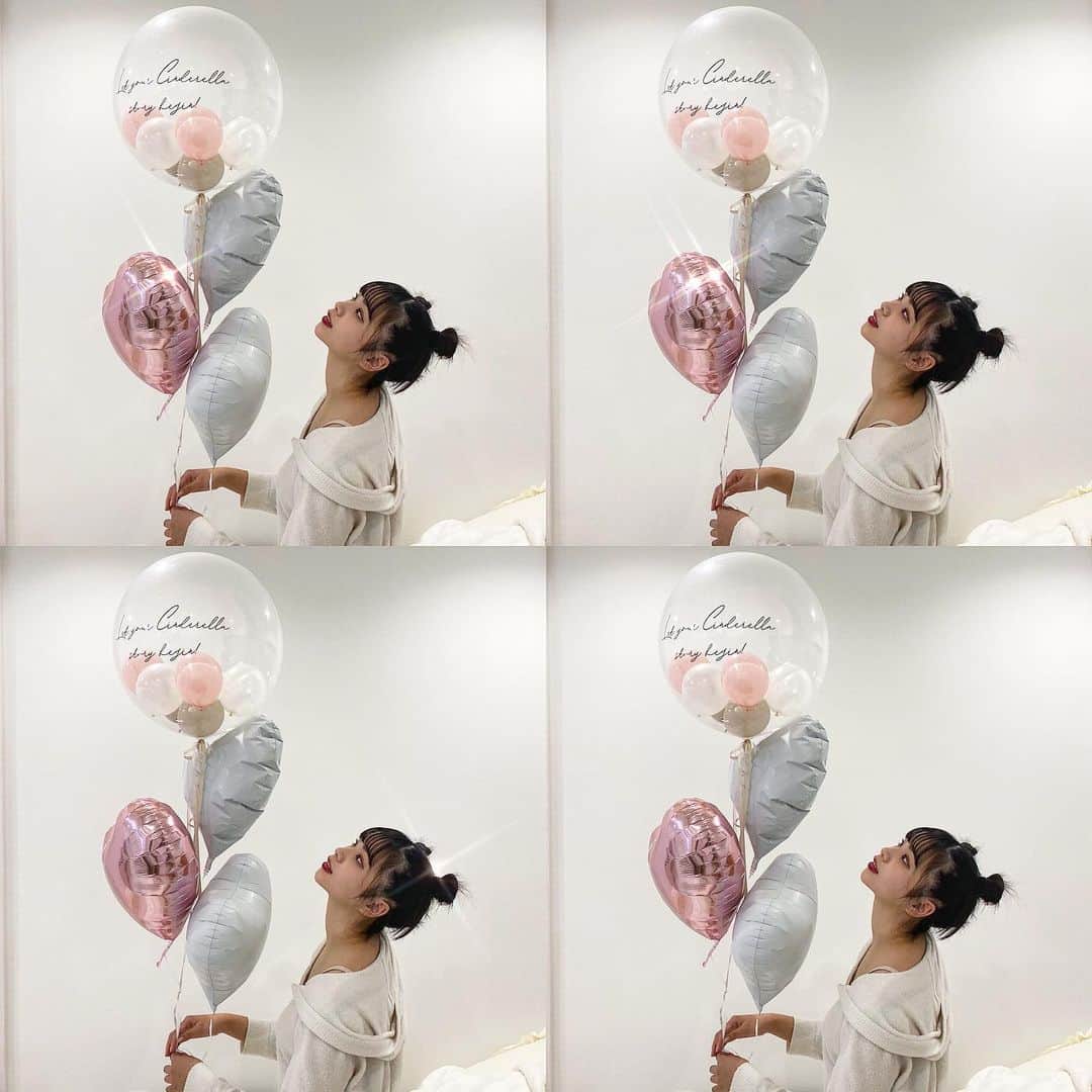 麻生果恩のインスタグラム：「THANK YOU.🎈🤍 . .#jk#instagood#instapic#instalike#lfl#l4likes #04#いいねした人で気になった人フォロー #instalike #いいね返し#lfl」