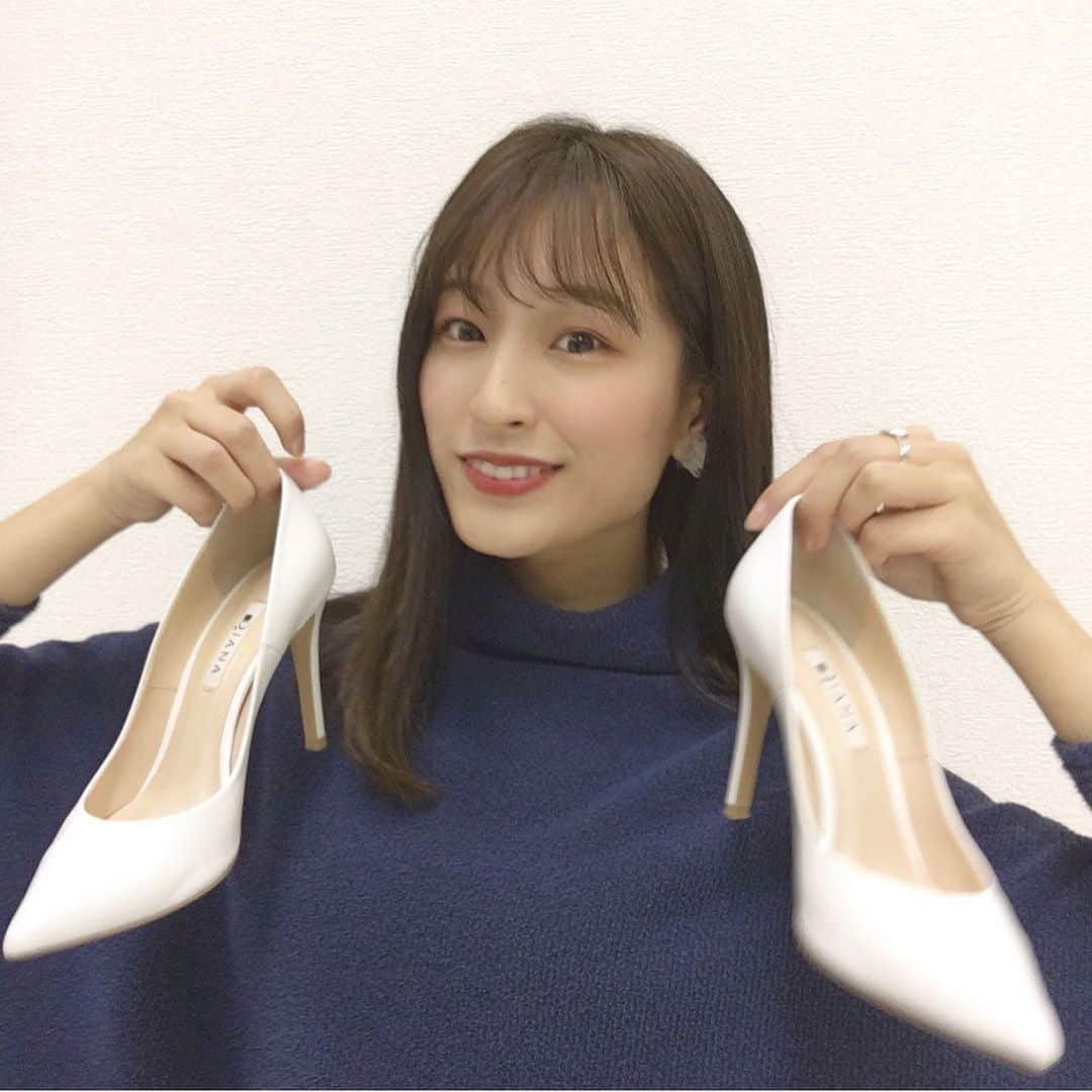 佐藤華純さんのインスタグラム写真 - (佐藤華純Instagram)「.  【 #ウォーキング 】  最後のウォーキングレッスンに参加してきました〜！  実は先生方にウォーキング褒めていただけて、嬉しかったんよ〜🤗 でもアドバイスももらえたから、まだまだ練習頑張るぞっ！！  ビューティーグレースの岩田さおり先生、一ノ瀬ジュリア先生、ありがとうございました👠✨  http://beautygrace.co.jp/  ーーーーーーー【 #みんポチ 】ーーーーーーー  あと4回の投票もお願いします😆✊🏻🔥 プロフィールに貼っているURLから、LINE認証をして投票お願いします！  #ミスキャンパス立命館2020 #MCR2020  #立命館 #立命館大学 #京都 #女子大生  #ミスキャン #ミスコン #ファイナリスト  #DIANA #ビューティーグレース #beautygrace #ウォーキング講師 #ウォーキングレッスン #コンテスト対策レッスン #ステージ演出 #ウォーキングパフォーマー #和装家パフォーマー #マナー #センスアップ #開運セルフマネージメント #ボディマネージメント #オンラインレッスン #講師育成 #資格取得 #ランウェイモデル #岩田さおり #一ノ瀬ジュリア」12月3日 21時21分 - mcr2020_02sk