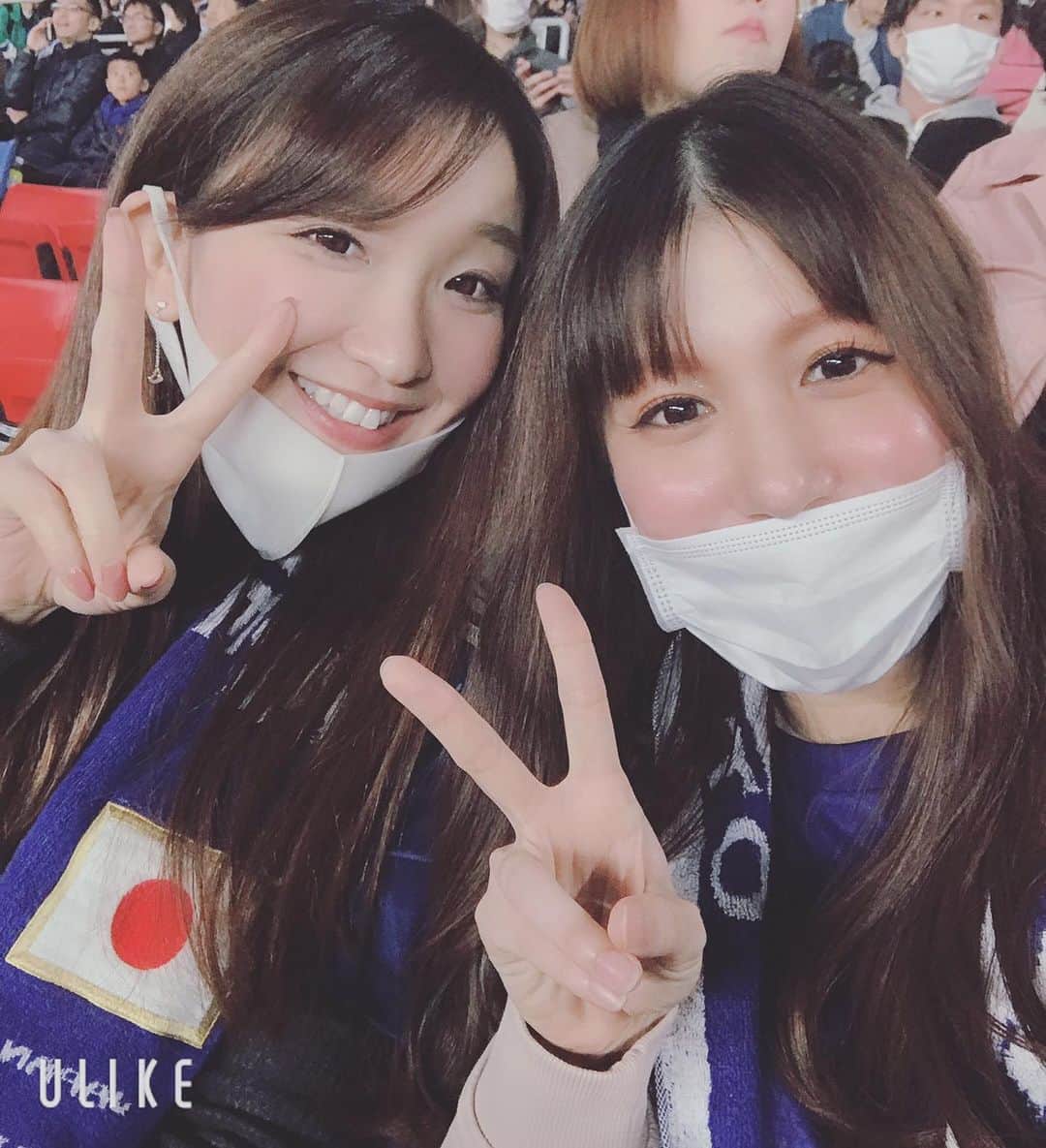 のインスタグラム：「もう随分と長い付き合いのさゆりさん💓本日お誕生日ですー！！😆🎂✨  去年からは更に濃ゆい時間を過ごせてアルバムにはさゆりさんとのツーショットが1番多いです🌸  これからもずっとずっと大好きなお姉ちゃん🥰🥰🥰」