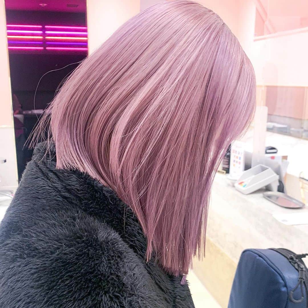 原涼香のインスタグラム：「𝐬𝐧𝐨𝐰 𝐩𝐢𝐧𝐤 🤍 冬の上品なピンク❤︎ ㅤㅤㅤㅤㅤㅤㅤㅤㅤㅤㅤㅤㅤ」