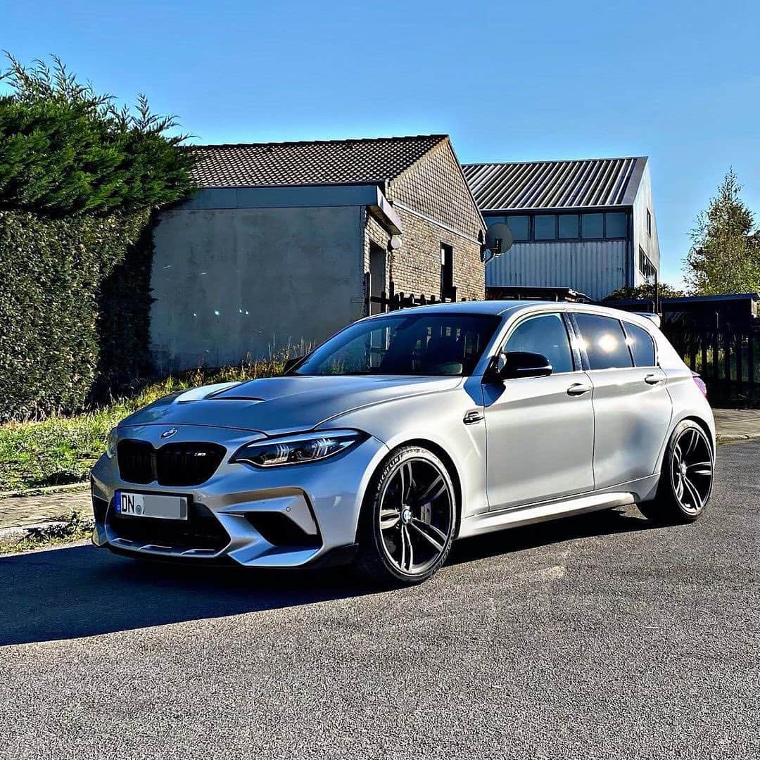 CARLiFESTYLEさんのインスタグラム写真 - (CARLiFESTYLEInstagram)「BMW M135ix with M2 conversion and a twin turbo V8 from the X6M. What do you guys think? Owner @f20_v8biturbo #carlifestyle」12月3日 22時53分 - carlifestyle