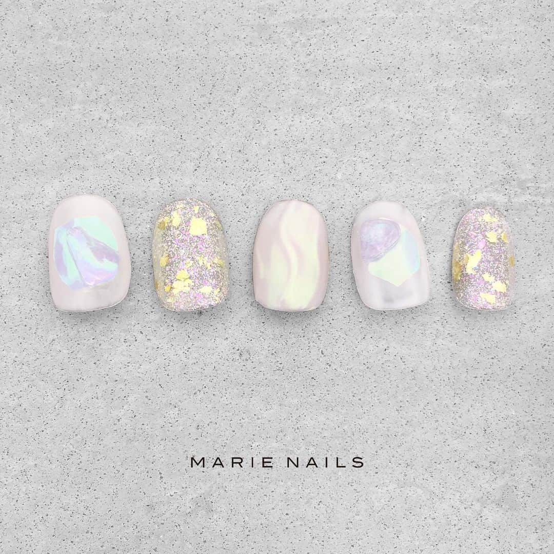 marienails_jpnのインスタグラム：「#nailartist #nailstagram #nailsofinstagram #nailswag #nailpro #nailist #marienails #nail #nails #naildesign #nailart #fashion #trend  #gelnails #instanails #fashionista #fashionlove #nailfie #マリーネイルズ #ネイルデザイン #ネイル #ジェルネイル #ファッション #ネイルサロン #ネイリスト #お洒落さんと繋がりたい #美甲 #ネイルアート #おしゃれ #コーデ」