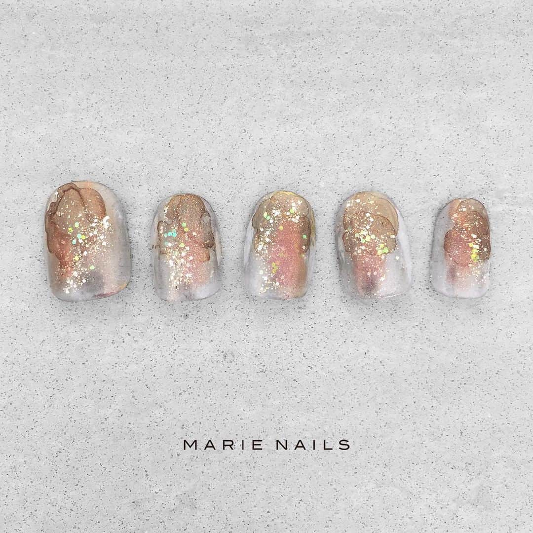 marienails_jpnのインスタグラム：「#nailartist #nailstagram #nailsofinstagram #nailswag #nailpro #nailist #marienails #nail #nails #naildesign #nailart #fashion #trend  #gelnails #instanails #fashionista #fashionlove #nailfie #マリーネイルズ #ネイルデザイン #ネイル #ジェルネイル #ファッション #ネイルサロン #ネイリスト #お洒落さんと繋がりたい #美甲 #ネイルアート #おしゃれ #コーデ」
