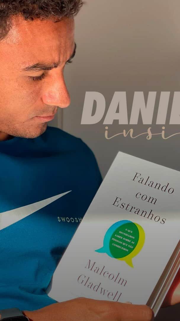 ダニーロ・ルイス・ダ・シウバのインスタグラム：「#InsideDanilo. Mi raccomando: Fatti il letto!」