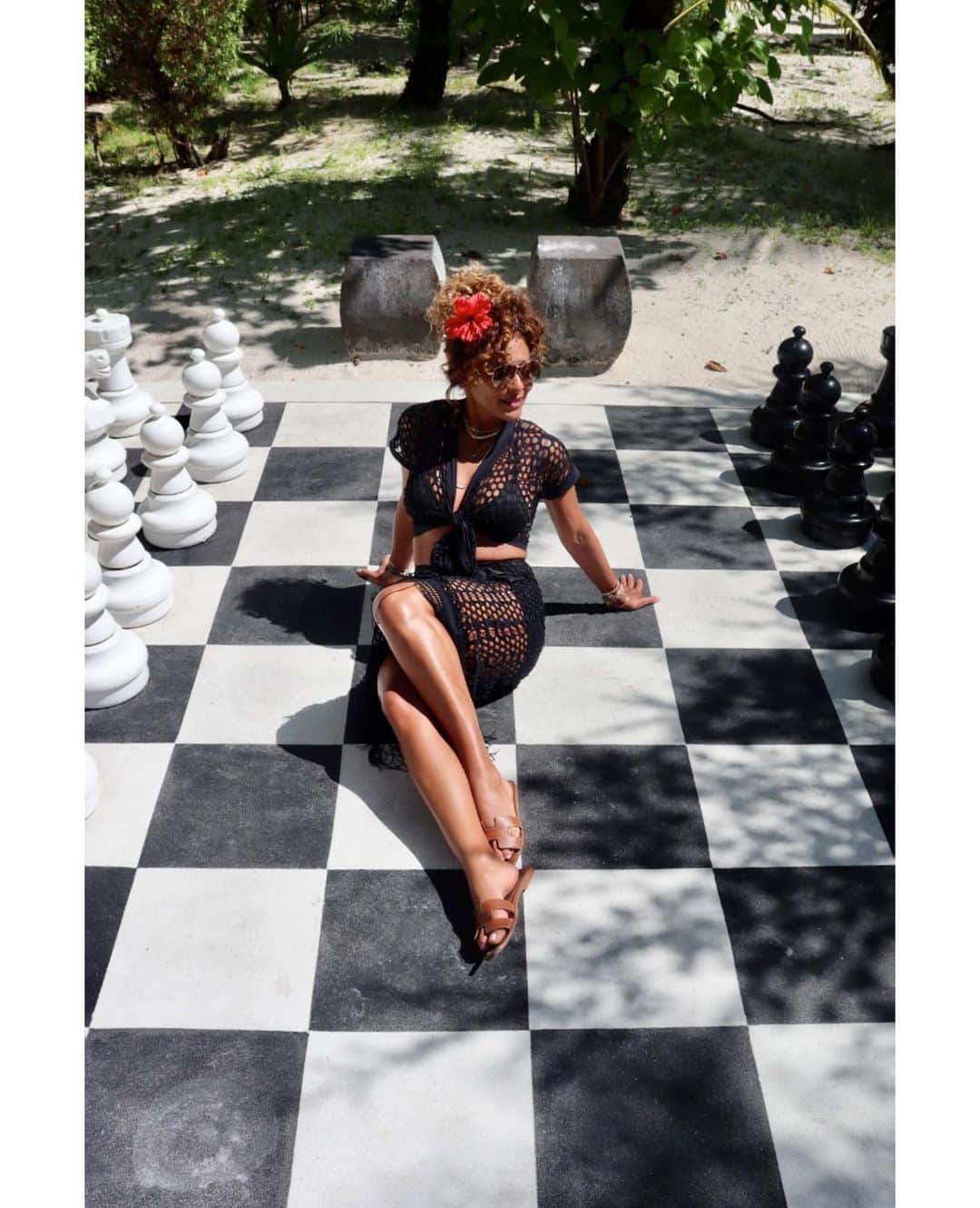 ジュリアナ・パエスのインスタグラム：「Cada um com seu Gambito #ogambitodarainha #ameitantoquenemsei #tbt」