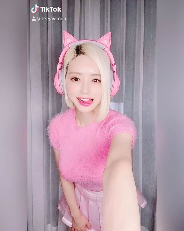 Dj Sodaのインスタグラム：「얘들아 수능 보느라 수고했어~😻💕」