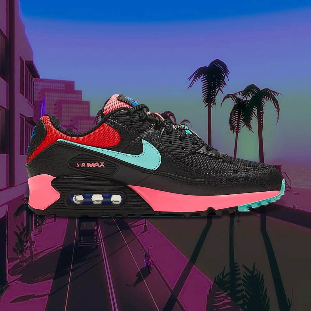 shoes ????さんのインスタグラム写真 - (shoes ????Instagram)「Nike has taken the Air Max 90 to south beach a couple times now. ☀️  Which colorway is the best Miami-Vice inspired look?👀  #nikeairmax #nikesneakers #nicekicks #kicksonfire #sneakernews #sneakerwatch #complexsneakers #stockx」12月3日 23時36分 - shoes