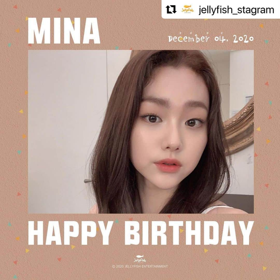 gugudanさんのインスタグラム写真 - (gugudanInstagram)「#HAPPYMINADAY #겨울에_찾아온_단짝들의_행복_미나야_생일축하해💛 ・・・ #Repost @jellyfish_stagram with @make_repost ・・・ [#미나] 201204 #구구단 미나의 생일을 진심으로 축하합니다! HAPPY BIRTHDAY TO #gugudan #MINA #JELLYFISH」12月4日 0時04分 - gu9udan