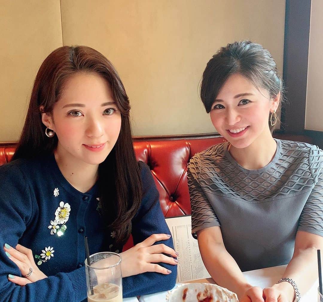 吉村優さんのインスタグラム写真 - (吉村優Instagram)「* いつかの、、 にしては懐かしすぎる Abemaキャスターのランチ会💓 * 今年に入ってようやく集まれた以来、、 勤務の交代でも会える事なく 今年ももう最終月になってしまいましたが😢 今年中にまた会えそうなので嬉しい😘🙌 * #abematv #abema #news #キャスター #アナウンサー」12月4日 0時19分 - yuyoshimura87