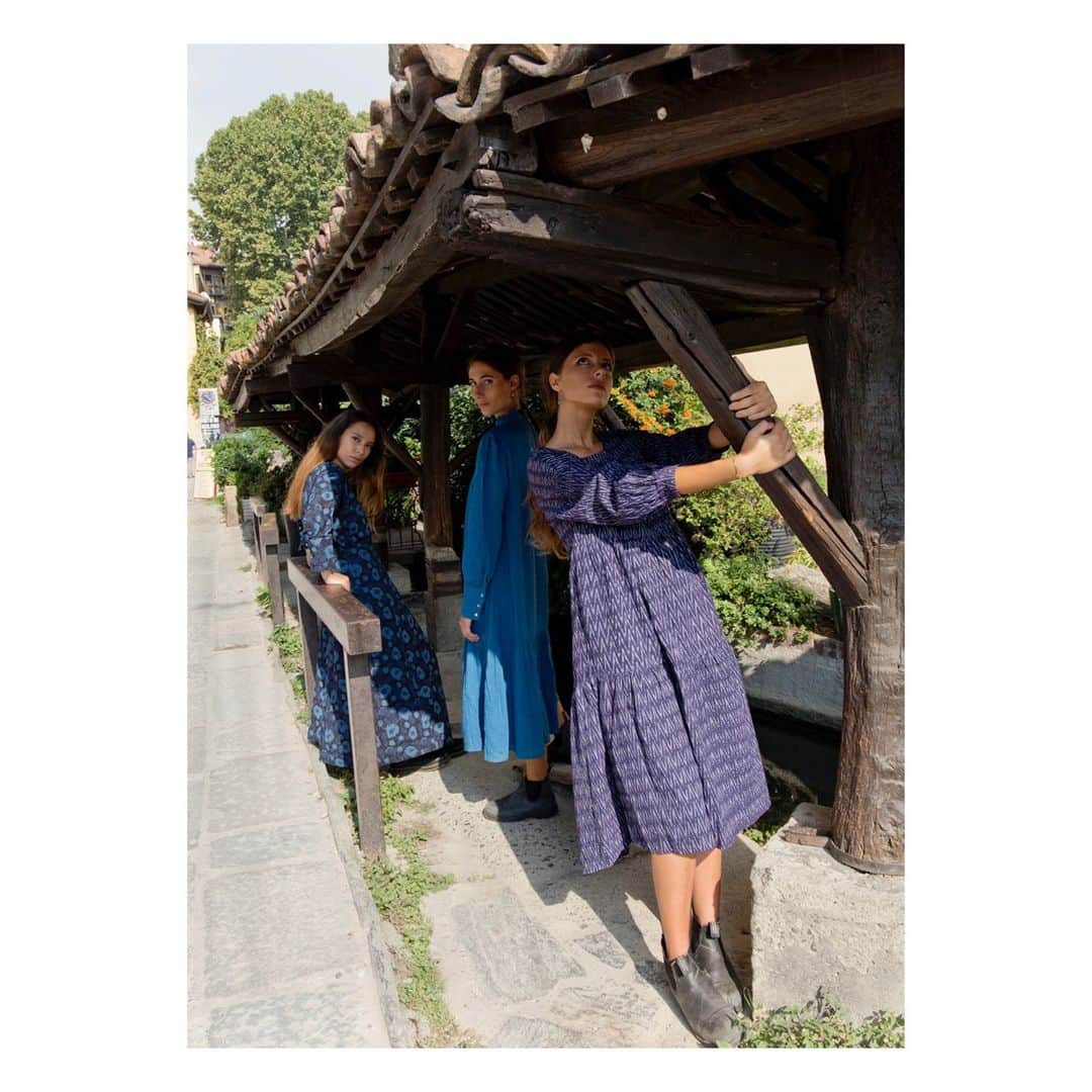 マッタのインスタグラム：「The dresses we love. ⁠ ...seen here our our Lata Ikat Dress in Navy Paris Dress in Teal, and our Sufi Anemone Dress in Indigo. ~ link in bio for more ~」