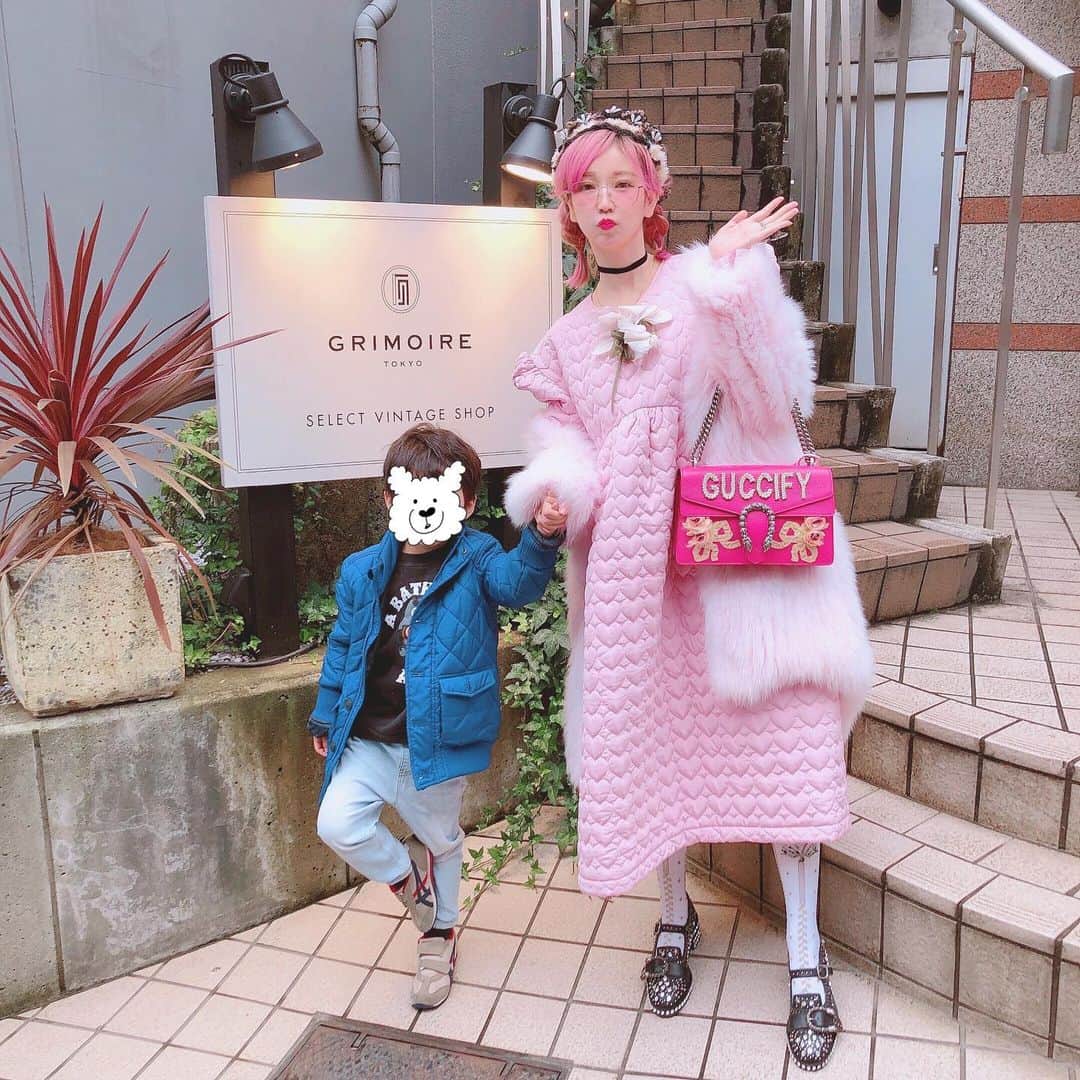 のインスタグラム：「#悦奈の手作り　親子✨ 人気な手作りヘアバンド💕たくさんオーダーうけて嬉しい💕 #etsunaotsuka #親子 #sisterjane」