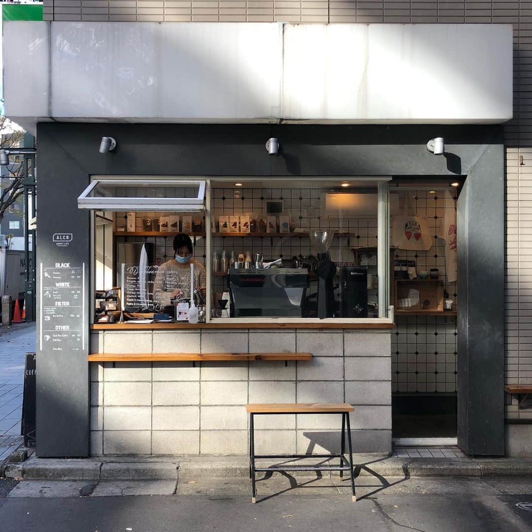ABOUT LIFE COFFEE BREWERSのグルメインスタ