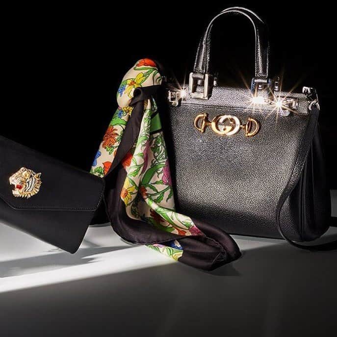 GILTのインスタグラム：「We’re going to let you in on a secret… #CyberMonday sales are still here, but won’t be for long. Tap to shop #Gucci. You have < 24 hours.」
