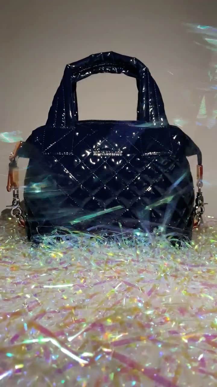 MZウォレスのインスタグラム：「A sophisticated spin on our bestselling, high gloss finish (plus — a sneak peek at our brand new Small Sutton Deluxe). Head to the link in our bio to shop.  Check back tomorrow for another reveal!」