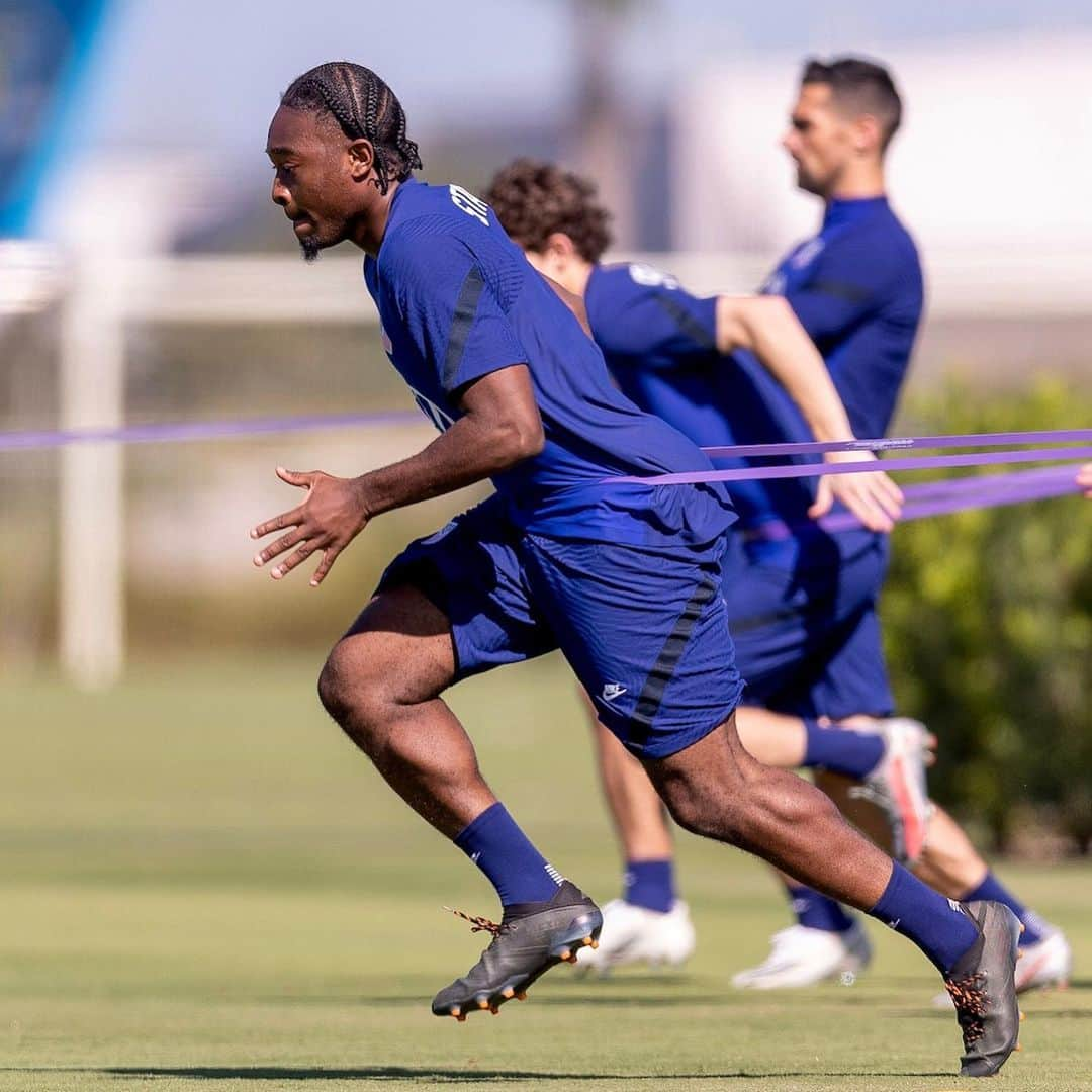 サッカー アメリカ代表チームさんのインスタグラム写真 - (サッカー アメリカ代表チームInstagram)「Working hard. Keep going! 💪 🇺🇸」12月4日 3時39分 - usmnt