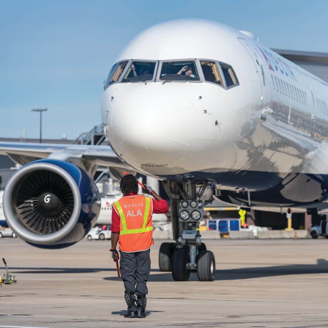 デルタ航空のインスタグラム：「When you're ready to go, we're ready to take you.」