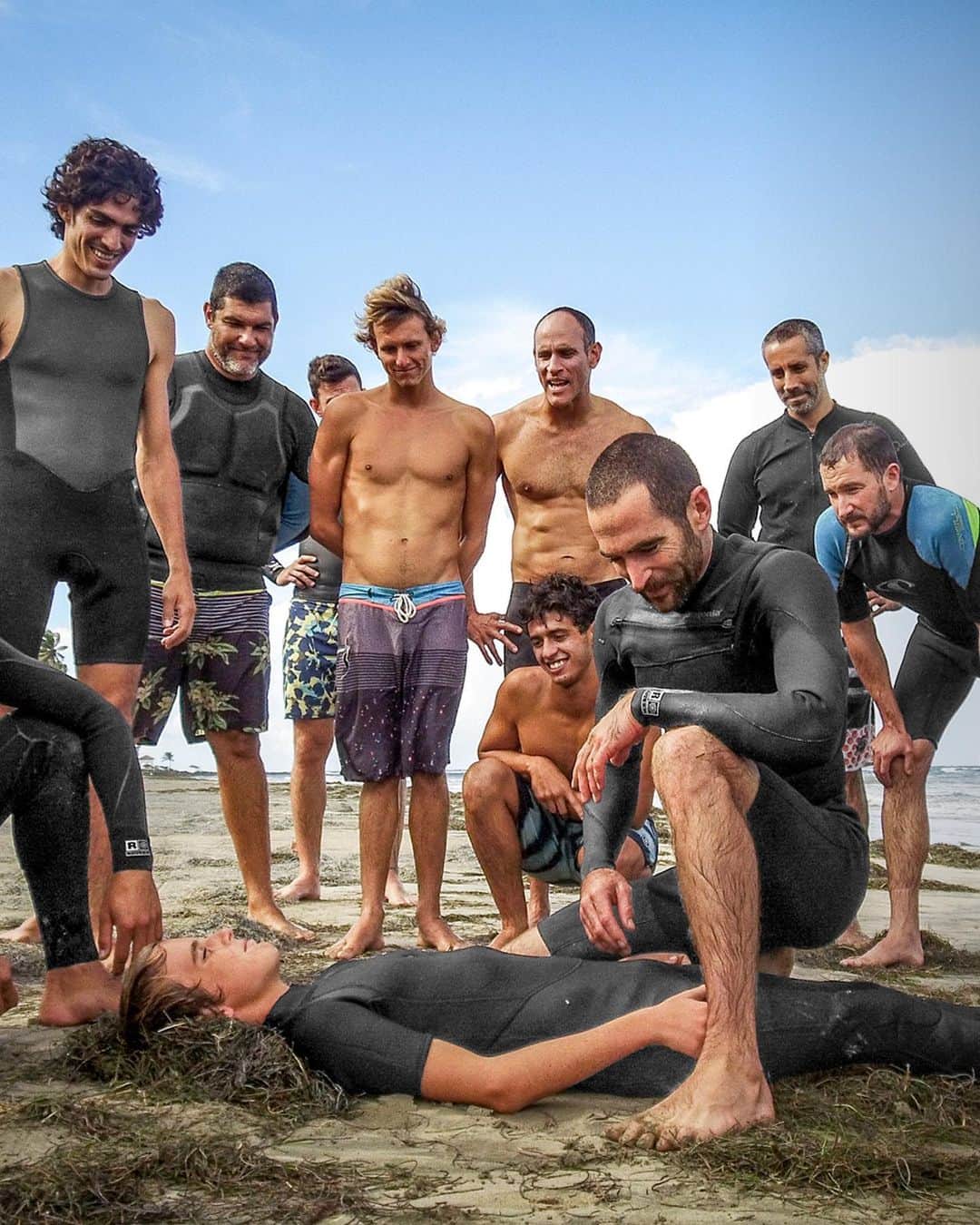 patagoniaさんのインスタグラム写真 - (patagoniaInstagram)「Last year, Kohl Christensen’s (@deepwatersurf) head met the reef at Pipeline. He was saved by surfers and lifeguards with some of the skills taught in BWRAG, a safety and ocean awareness course he co-founded in 2011. In Dead Friends and Ocean Risk Management, Christensen discusses how BWRAG came to be, what it’s become, and his recent near-death experience.⁠⠀ ⁠⠀ Read the story through the link in bio. ⁠⠀ Photo: Tony Dooley」12月4日 4時20分 - patagonia