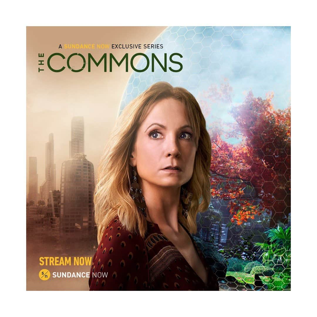 ジョアン・フロッグガットさんのインスタグラム写真 - (ジョアン・フロッグガットInstagram)「So proud of our beautiful show #TheCommons streaming now on @sundancenow」12月4日 5時13分 - jofroggatt