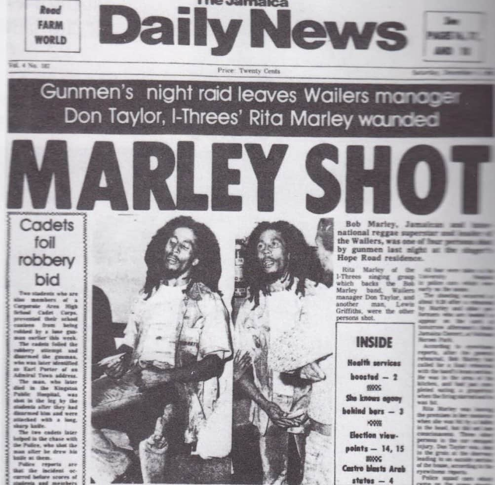 ボブ・マーリーさんのインスタグラム写真 - (ボブ・マーリーInstagram)「On this day in 1976, #BobMarley, @officialritamarley & manager Don Taylor were shot during rehearsals for the Smile Jamaica Concert in an apparent politically-motivated assassination attempt. Thankfully all involved survived the attack. Unshaken, Bob performed the show as planned just two days later, noting, "The people who are trying to make this world worse aren't taking a day off. How can I?" #todayinbobslife #bobmarley75  Swipe 👈🏽 to watch interviews with Bob giving context to the story, including his premonition of what was to come in a dream, just a few nights before it happened!」12月4日 5時44分 - bobmarley