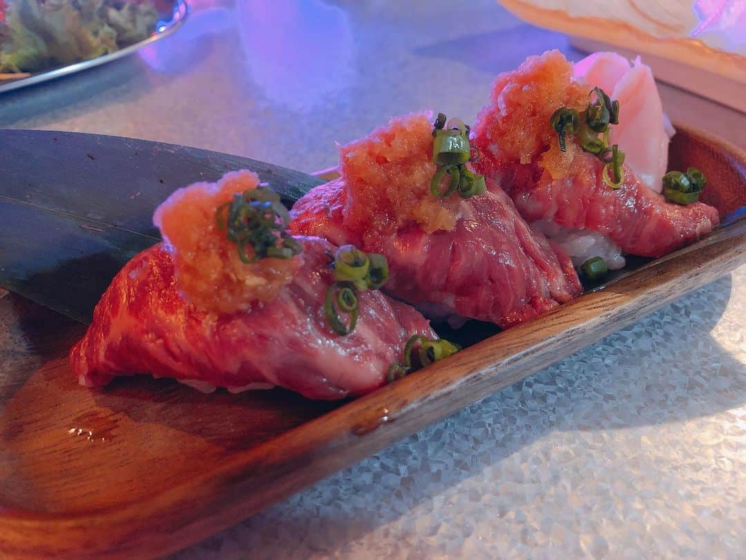 空亜さんのインスタグラム写真 - (空亜Instagram)「#肉ポチャ #梅田韓国料理 #梅田で肉寿司」12月4日 5時45分 - kuua_oyasumi