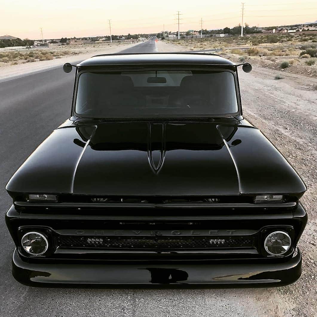 Classics Dailyさんのインスタグラム写真 - (Classics DailyInstagram)「Black on Black C10 Owner @laynrockers07 _____ #ClassicsFeature  _____ #classiccar #musclecar #hotrod #protouring #prostreet #restomod #classicsdaily #streetrod #streetcar #customcar #hotrods #streetrods #c10」12月4日 6時55分 - classicsdaily