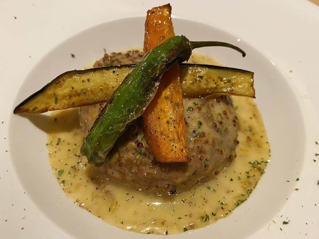 なおのグルメインスタ