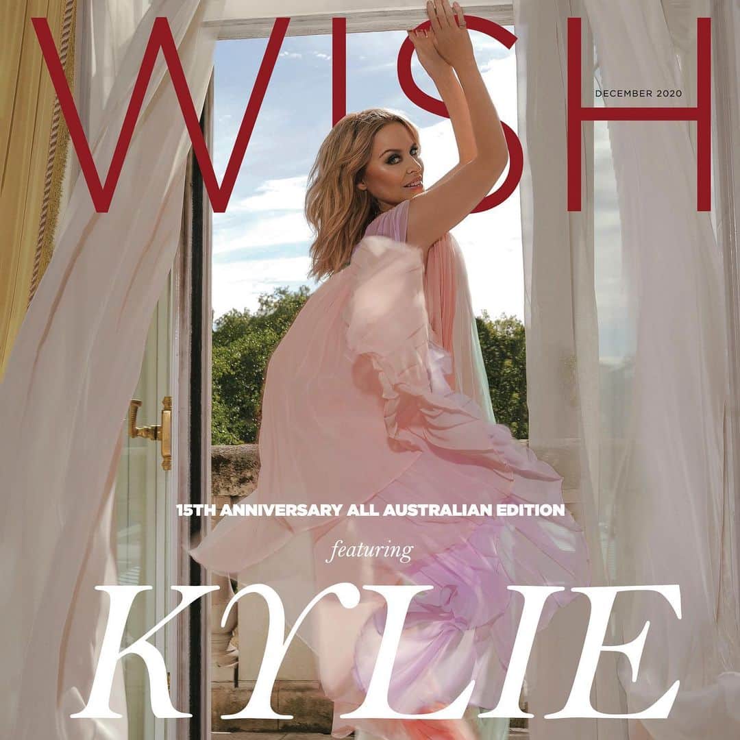 カイリー・ミノーグさんのインスタグラム写真 - (カイリー・ミノーグInstagram)「Honoured to grace the cover of @wishmagazine @the.australian 💗  Thanks for the chat about #DISCO and #ROSÉ!」12月4日 8時03分 - kylieminogue