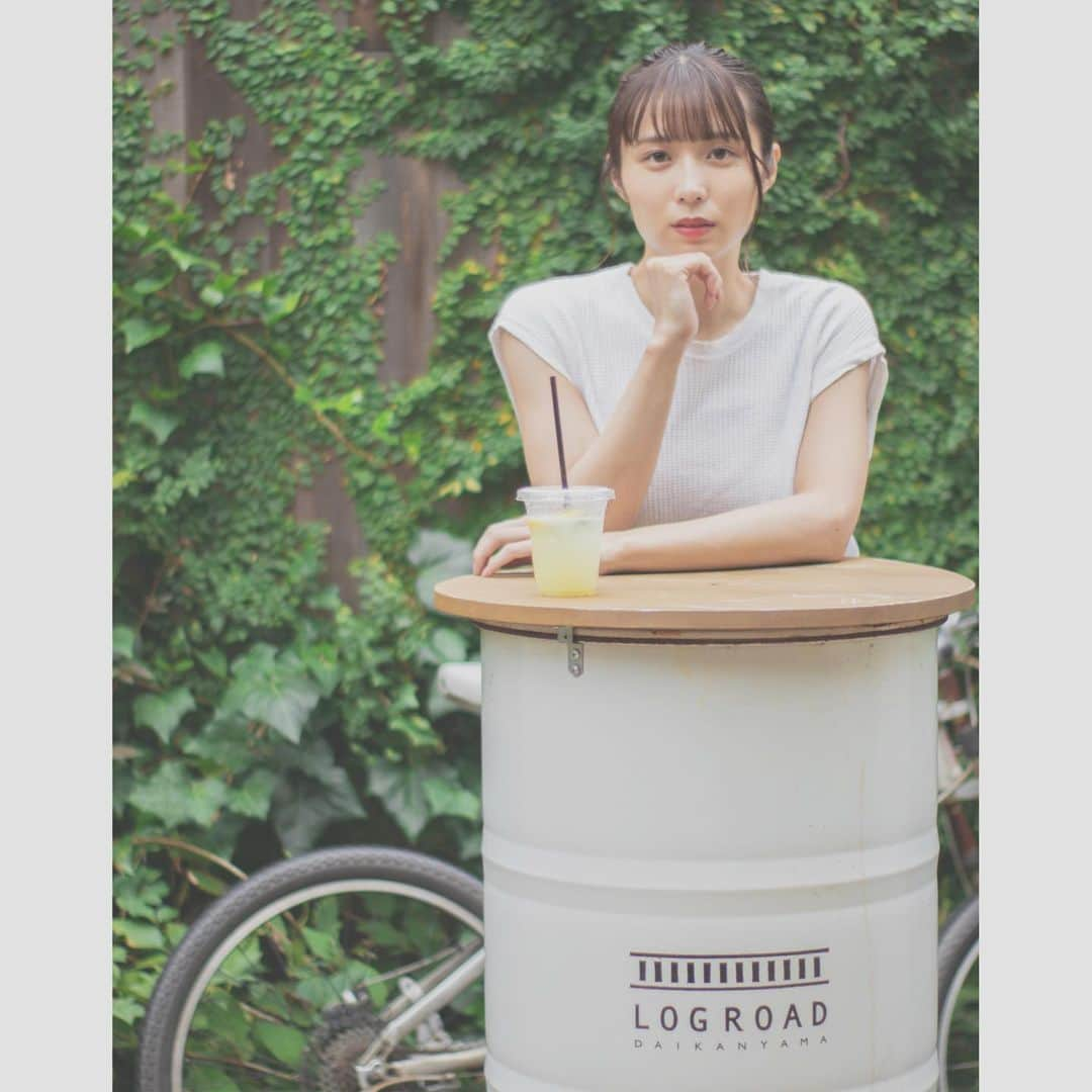 澤田侑里さんのインスタグラム写真 - (澤田侑里Instagram)「季節感とは * * * * * #ログロード代官山 #logroad #代官山 #代官山カフェ #東京 #tokyo #レモネード #ガーデンハウスクラフツ」12月4日 20時48分 - yuri___sawada