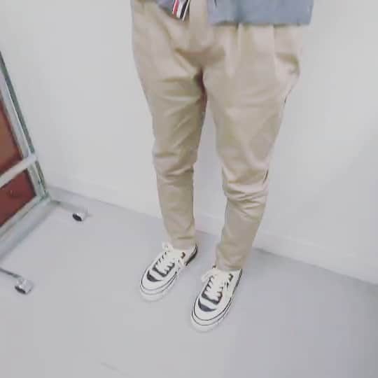 神木隆之介のインスタグラム：「本日、神木公式Twitterで投稿していたのは…  本人でした！！  皆さまと関われる楽しい企画をやろうと、その場で話して、急遽始めてました😉  詳しくは、神木隆之介公式Twitterをチェックして下さいね◎  ヒントは、#DAIGO さん！  ・ #wish神木 #神木隆之介 #緊急募集 #24時間限定 #いつも急すぎてごめんなさい」