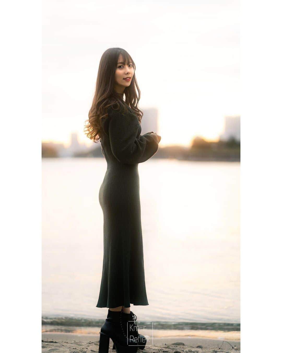 西村季里子さんのインスタグラム写真 - (西村季里子Instagram)「・  アイコン変えました🌙  だんだん前髪ありの自分に慣れてきて しっくりくるようになってきた🐰💞  この前小中学校の同級生に 撮影してもらったの📷✨  小さい頃から知ってる仲だからか、 めちゃくちゃ自然体の写真が撮れて 嬉しい〜〜〜👌🏻  #撮影#カメラ#カメラマン #ポートレート#ポートレート撮影  #portrait#portraitphotography  #photography#photo#camera  #お台場#同級生#自然体#えくぼ #follow#followｍe」12月4日 12時26分 - kiriko_nishimura