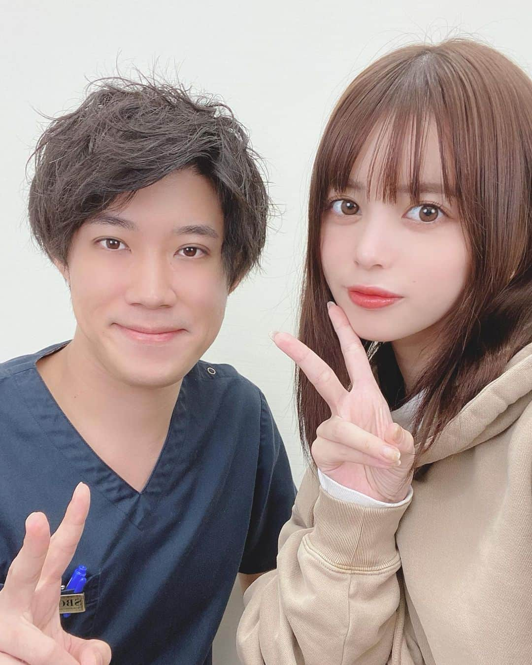 吉崎綾さんのインスタグラム写真 - (吉崎綾Instagram)「赤尾先生に ダーマペンをしてもらいました！﻿ ちょびっとチクっとしたんですが、﻿ 毛穴が引き締まって良きです☺︎﻿ ﻿ @sbc_akao  @ikebukuro.east.sbc   #美容　#美肌　#美意識　#ダーマペン  #湘南美容クリニック池袋東口院  #ミスター慶應」12月4日 13時10分 - yoshizaki_aya